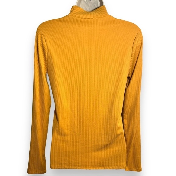 No Boundaries Juniors' Mockneck Long Sleeve Shirt Gold Jade Size Large - Picture 2 of 7